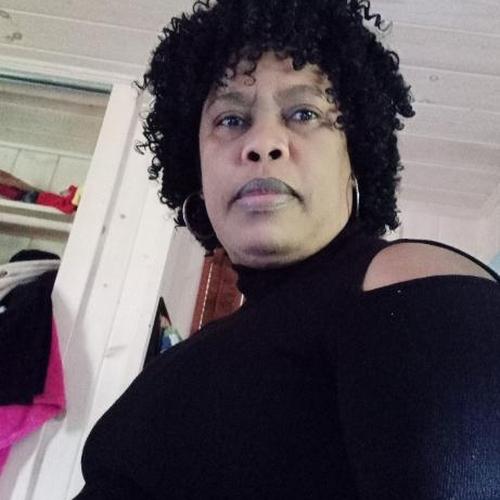 MARTINE R.