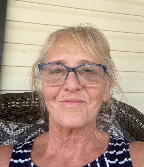 DEBORA MINTER N.