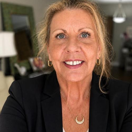 Lori B.