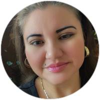 Viviana C.