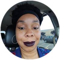 Shirnae T.