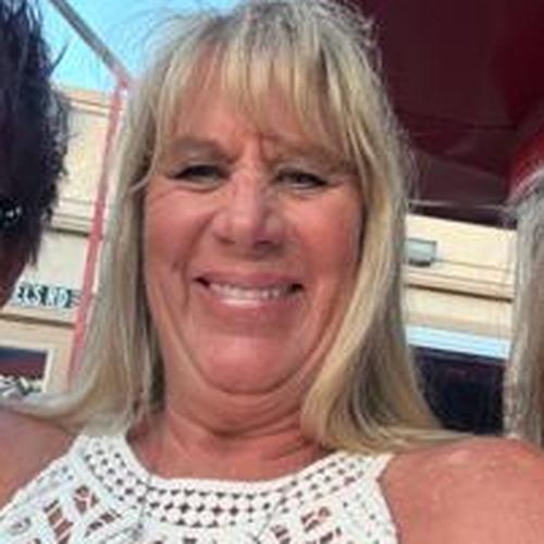 Sandra B.