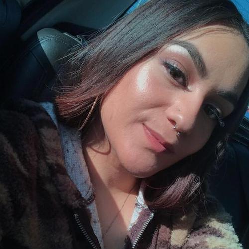Lizeth C.