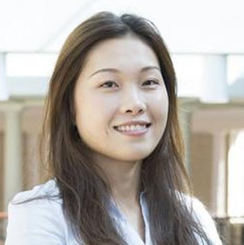 Jiaying W.