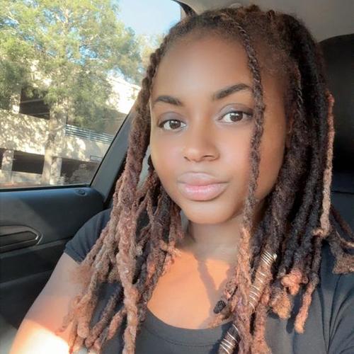 Tanesha H.