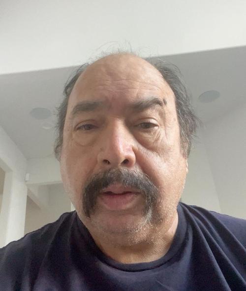 MARIO R.