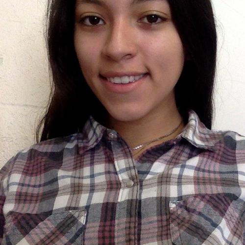 Estefania Q.