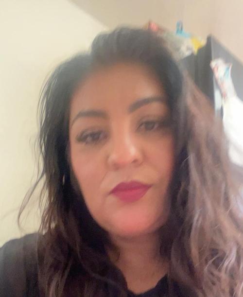 ANGELITA R.