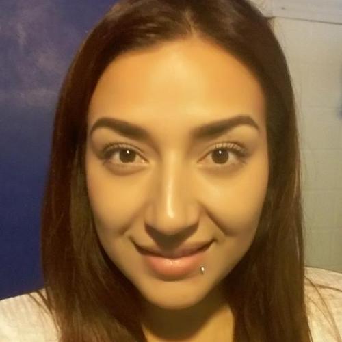 Yesenia Z.