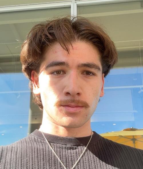 NICOLAS HISAKA AUGHNEY W.