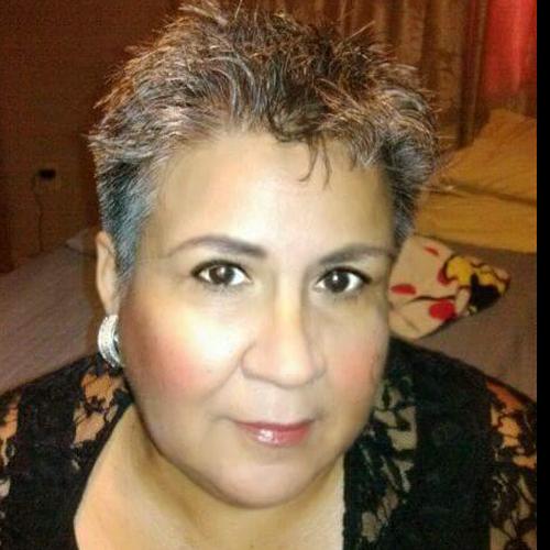 Luz D.